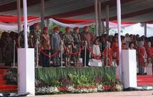 Potret Prabowo Berbaret Merah Bersama Para Jenderal di HUT Kopassus, Dinyanyikan Lagu Ksatria Kusuma Bangsa