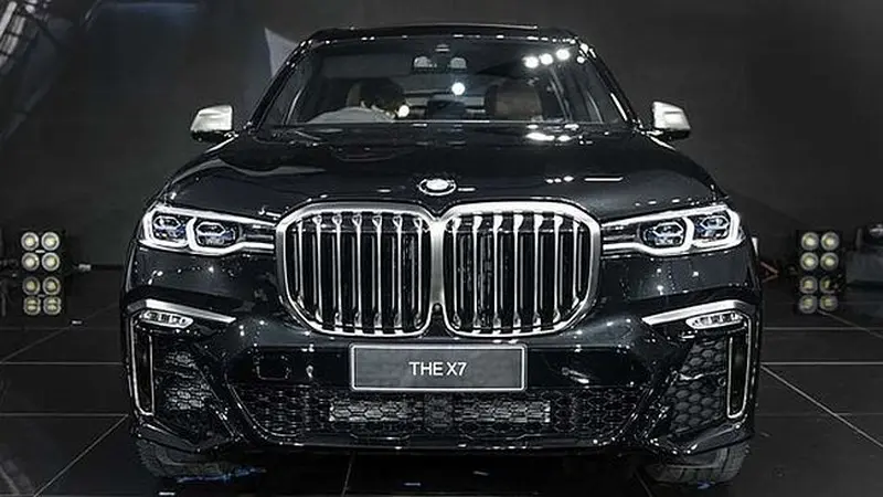 BMW X7 Resmi Diperkenalkan di Bangkok Motor Show 2019