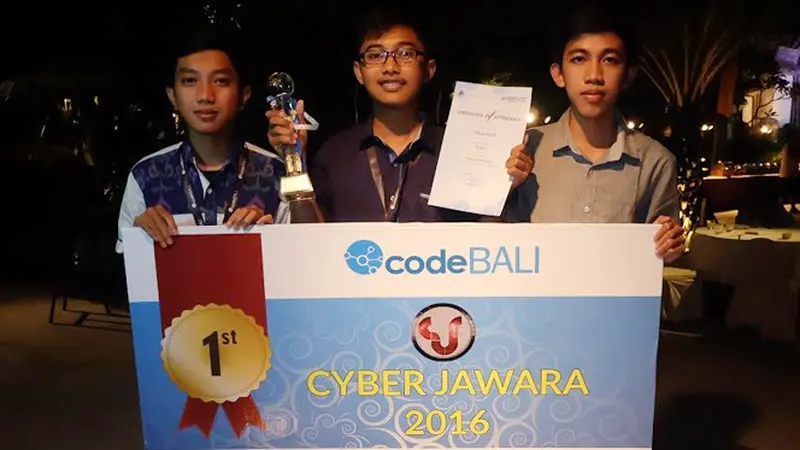  Tim Al Kahfi juarai kompetisi hacker nasional Cyber Jawara yang digelar bersamaan dengan konferensi internasional CodeBali di Legian Kuta Bali, 27-30 September 2016.