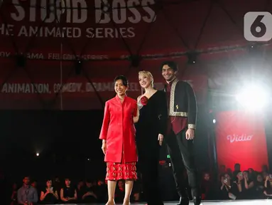 Pemain My Stupid Boss The Animated Series berpose saat acara Vidio Penasaran 2025 di The Dome Senayan Park, Jakarta, Kamis (6/2/2025). (Liputan6.com/Herman Zakharia)