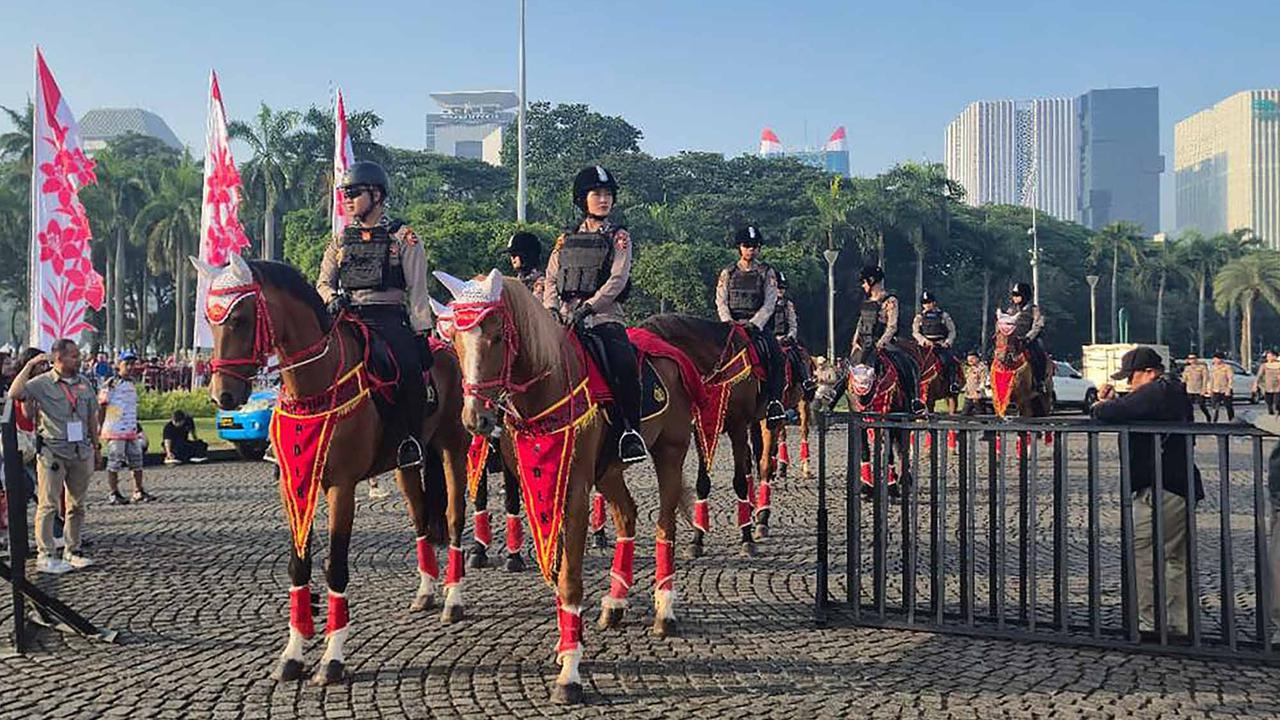 FOTO: Pasukan Berkuda Polri Dikerahkan Kawal Perayaan HUT RI ke-80 di Jakarta