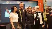 Super League Triathlon Bali 2020 akan dimeriahkan dengan kehadiran juara dunia, Chris McCormack dan atlet Indonesia pertama, Asihta Aulia Azzahra. (Bola.com/Zulfirdaus Harahap)