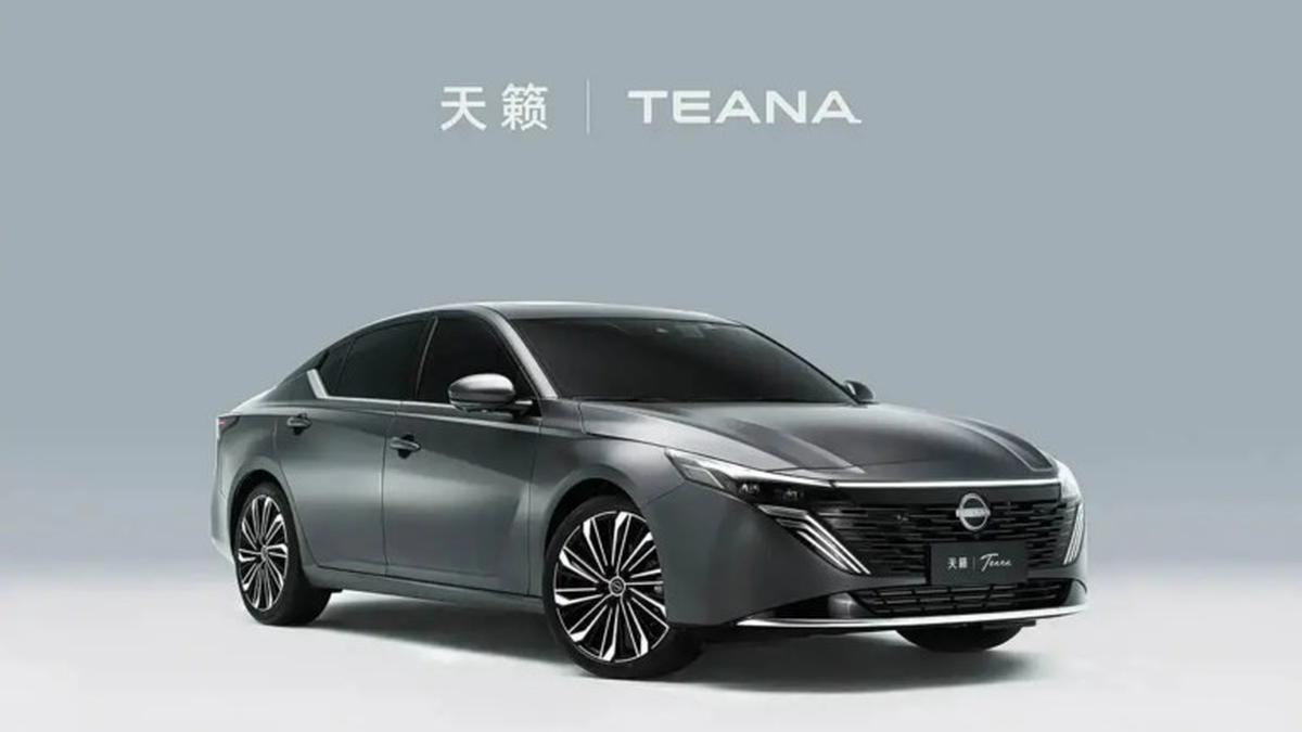 Nissan Teana Jadi Mobil Bensin Pertama yang Adopsi Teknologi HarmonyOS