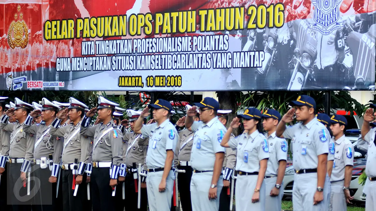 20160516-Jelang Ramadan, Korps Lalu Lintas Gelar Operasi Patuh Jaya 2016-Jakarta