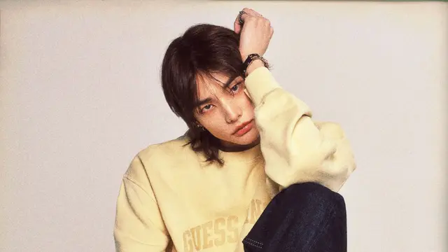 Jadi Global Ambassador GUESS, 5 Potret Hyunjin Stray kids Tampil Rebel di Kampanye GUESS JEANS