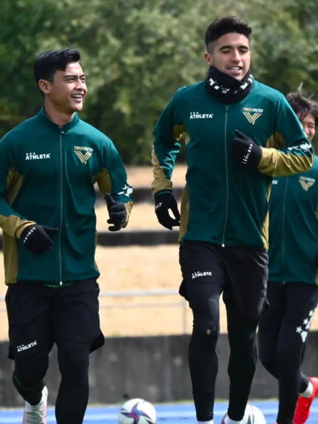 5 Potret Pratama Arhan Latihan Perdana Bersama Tokyo Verdy