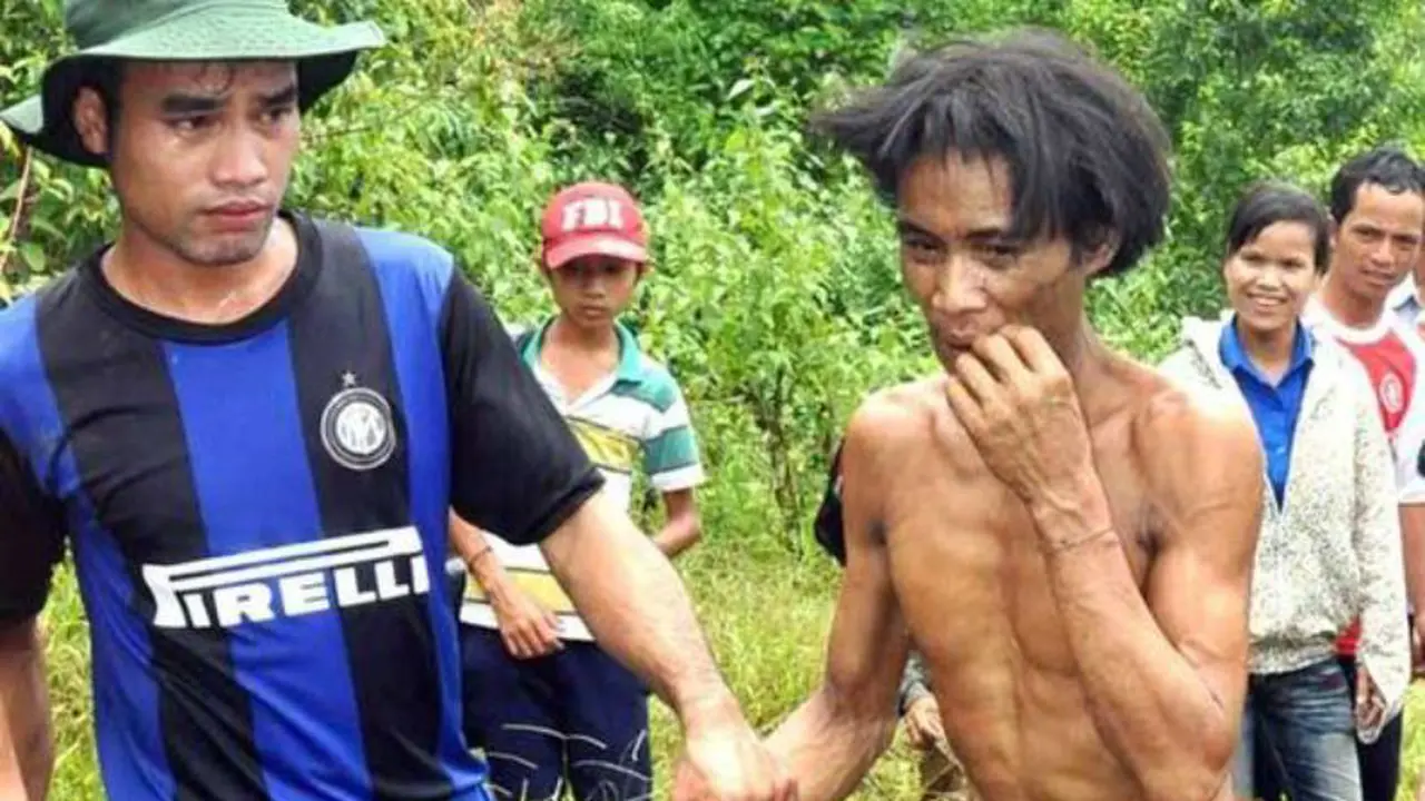 Pencari Kayu Temukan Tarzan Masa Kini di Hutan Pedalaman