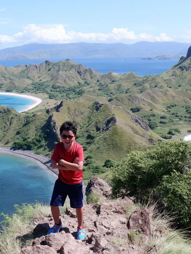 Marcella Zalianty di Pulau Padar (Instagram/marcella.zalianty)