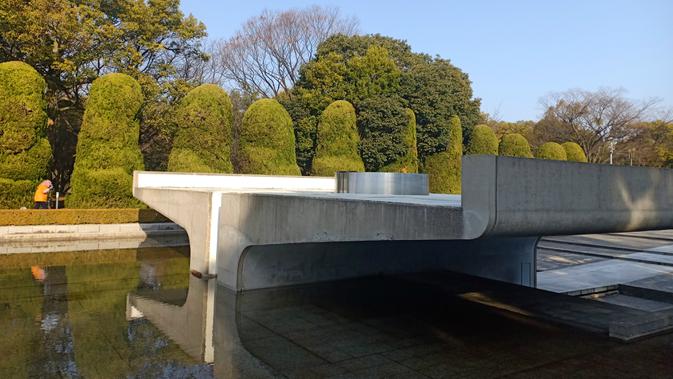 Api perdamaian di Taman Monumen Perdamaian Hiroshima. (Liputan6.com/ Mevi Linawati)
