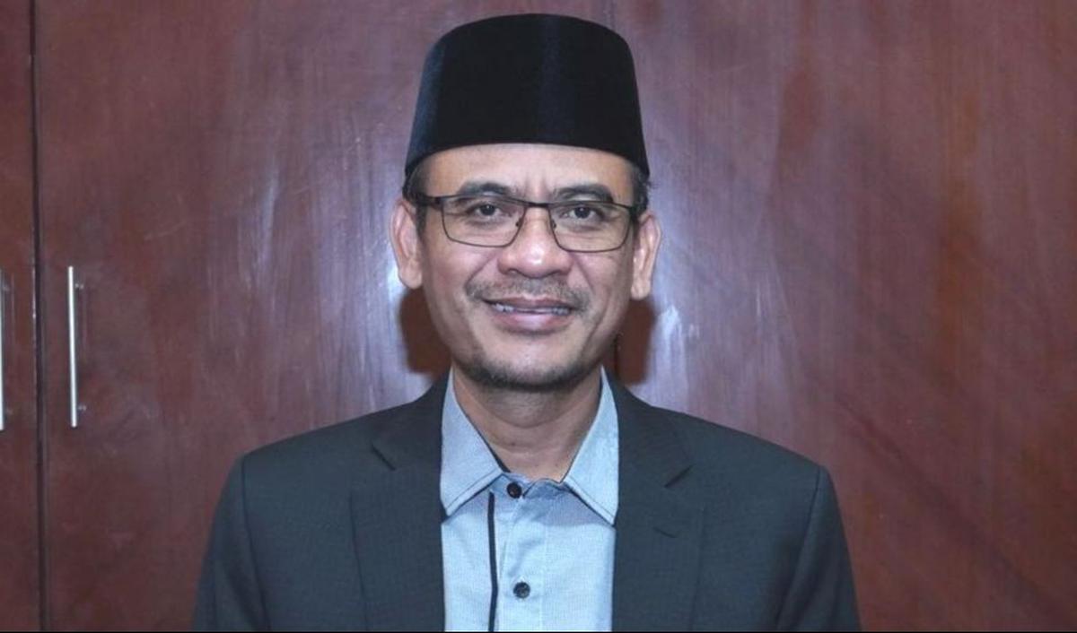 "Moderasi beragama adalah cara paling arif dan bijaksana untuk mencari titik temu di antara berbagai perbedaan."