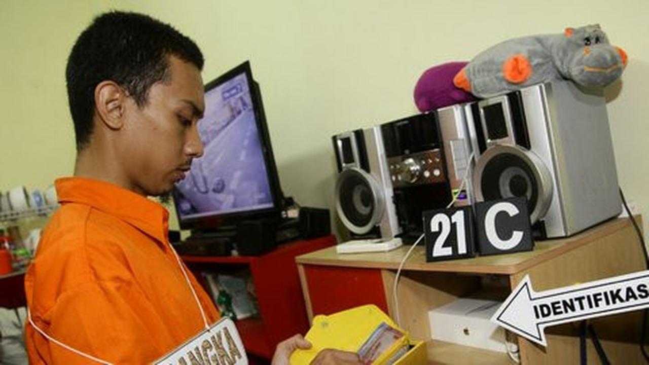 Pembunuh Tata Chubi dipesan istri banyak zikir saat persidangan