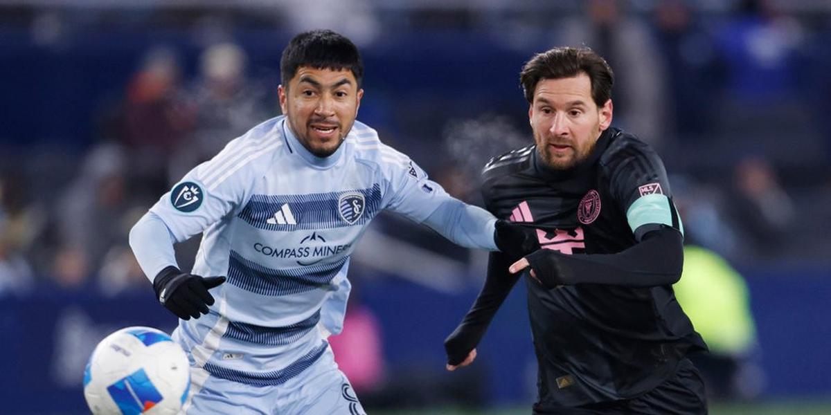 Wasit Minta Jersey Messi Setelah Laga Inter Miami