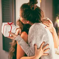 Ilustrasi ibu dan anak. (dok. Pexels/Daria Shevtsova)