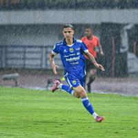 Pelatih Bali United Ikut Komentari Masalah Passport Gate Pemain Timnas Indonesia di Liga Belanda, Eliano Dinilai Beruntung