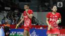 Ganda campuran Indonesia, Rinov Rivaldy/Pitha Haningtyas Mentari saat melawan Lee Jhe-Huei/Hsu Ya Ching (Taiwan) di babak pertama Indonesia Master 2020 di Istora GBK, Jakarta, Selasa (14/1/2020). Rivaldi/Mentari kalah dua set 15-21, 13-21. (Liputan6.com/Helmi Fithriansyah)