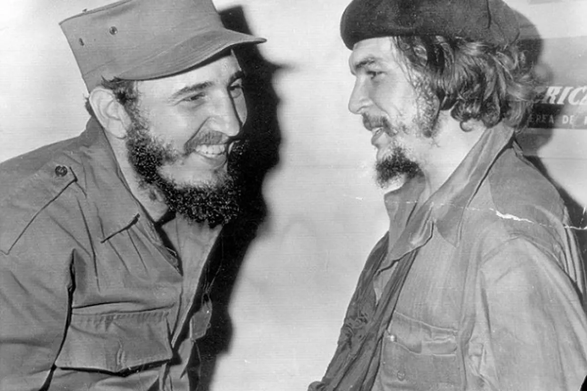 Che Guevara dan Fidel Castro. (Daily Mail)