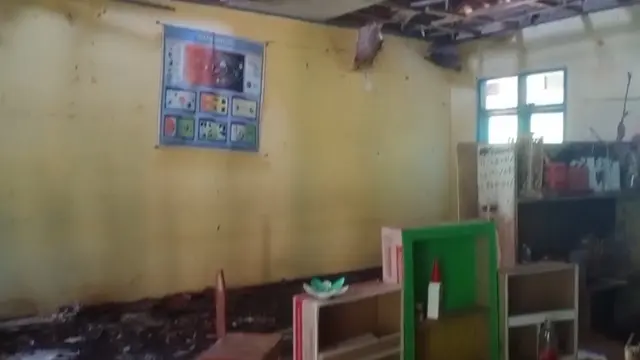 Kondisi SDN Nagrak di Desa Cikelat, Kecamatan Cisolok, Kabupaten Sukabumi