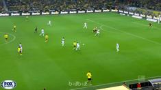 Borussia Dortmund pesta gol atas Moenchengladbach 6-1, Sabtu (23/9/2017). This video is presented by Ballball