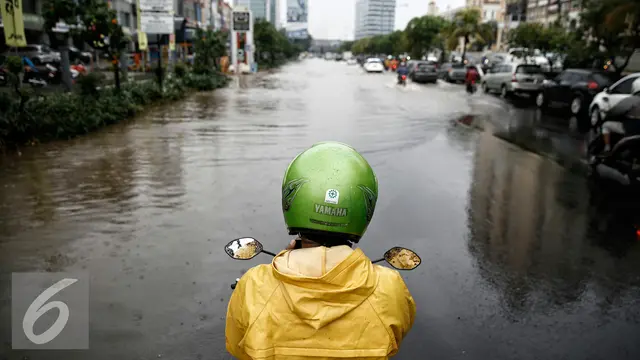 20160226-Banjir-Kelapa-Gading-Jakarta-FF