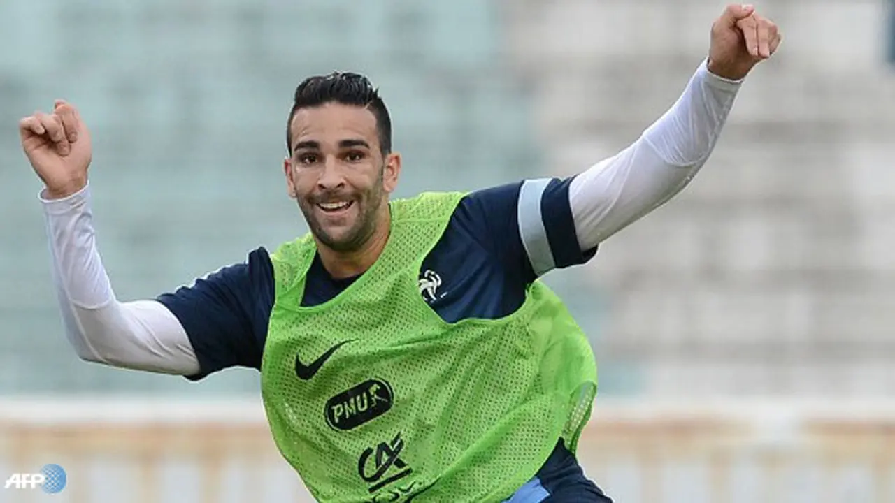 adil-rami-130811c.jpg