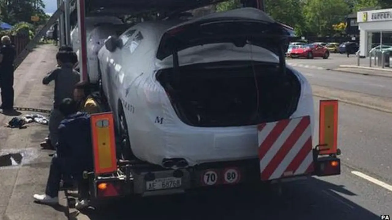 10 Orang Imigran Gelap Vietnam Menyusup di Bagasi Maserati