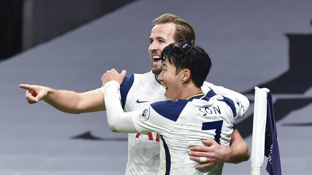 Harry Kane dan Son Heung-min Antar Tottenham Bungkam Arsenal