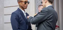Usai Rilis Koleksi Louis Vuitton, Pharrell Williams Terima Gelar Chevalier dari Prancis. [Dok/Louis Vuitton].