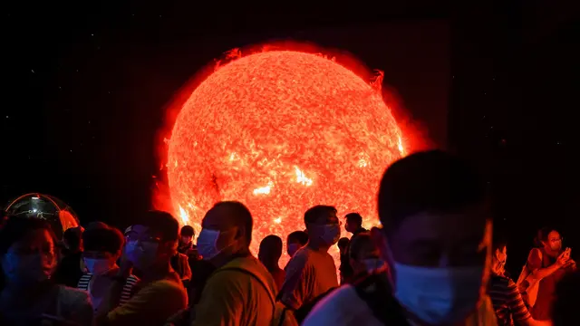 Mengunjungi Planetarium Terbesar Dunia yang Baru Dibuka di Shanghai