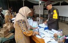 Dapat Gaji Hingga Rp900.000 per Bulan, Ini Jadwal dan Masa Kerja Petugas KPPS Pilkada 2024