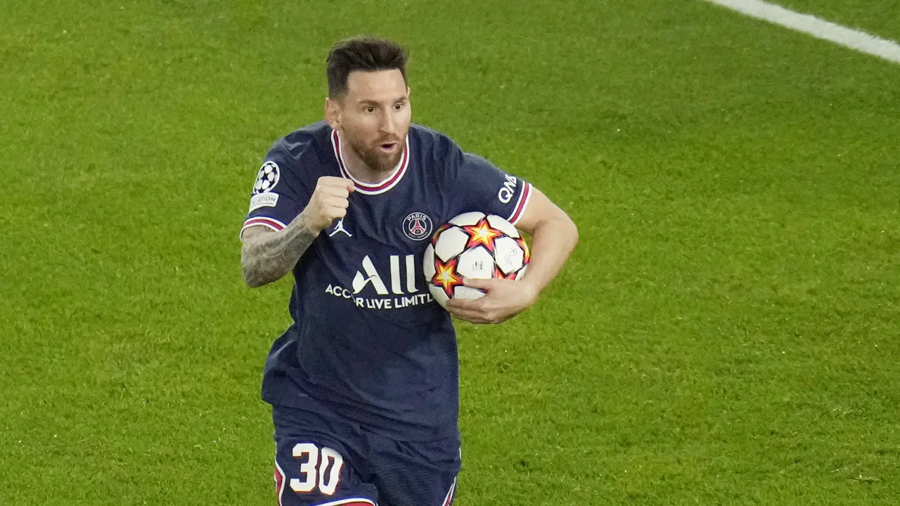Foto: Lionel Messi dan Cristiano Ronaldo Belum Habis, Kompak Jadi Pahlawan di Liga Champions