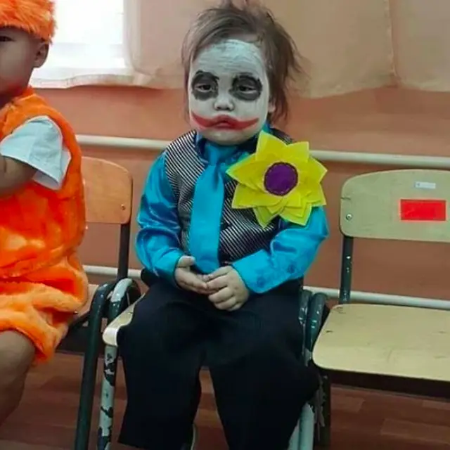 kostum halloween anak-anak kocak