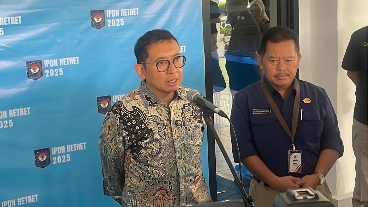 Fadli Zon Ungkap Penulisan Ulang Sejarah Libatkan 133 Sejarawan dari 34 Provinsi, Jamin Tak Ada Intervensi
