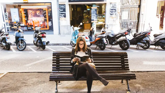 7 Tempat Paling Nyaman Buat Baca Buku di Barcelona