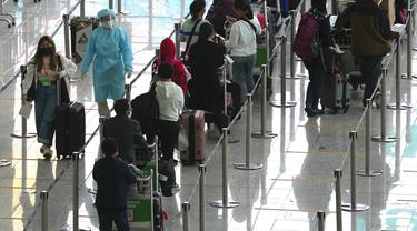 Hong Kong Cabut Larangan Penerbangan Asing