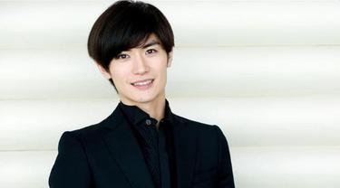 Berita Duka Aktor Jepang Haruma Miura Meninggal Dunia News Entertainment Fimela Com