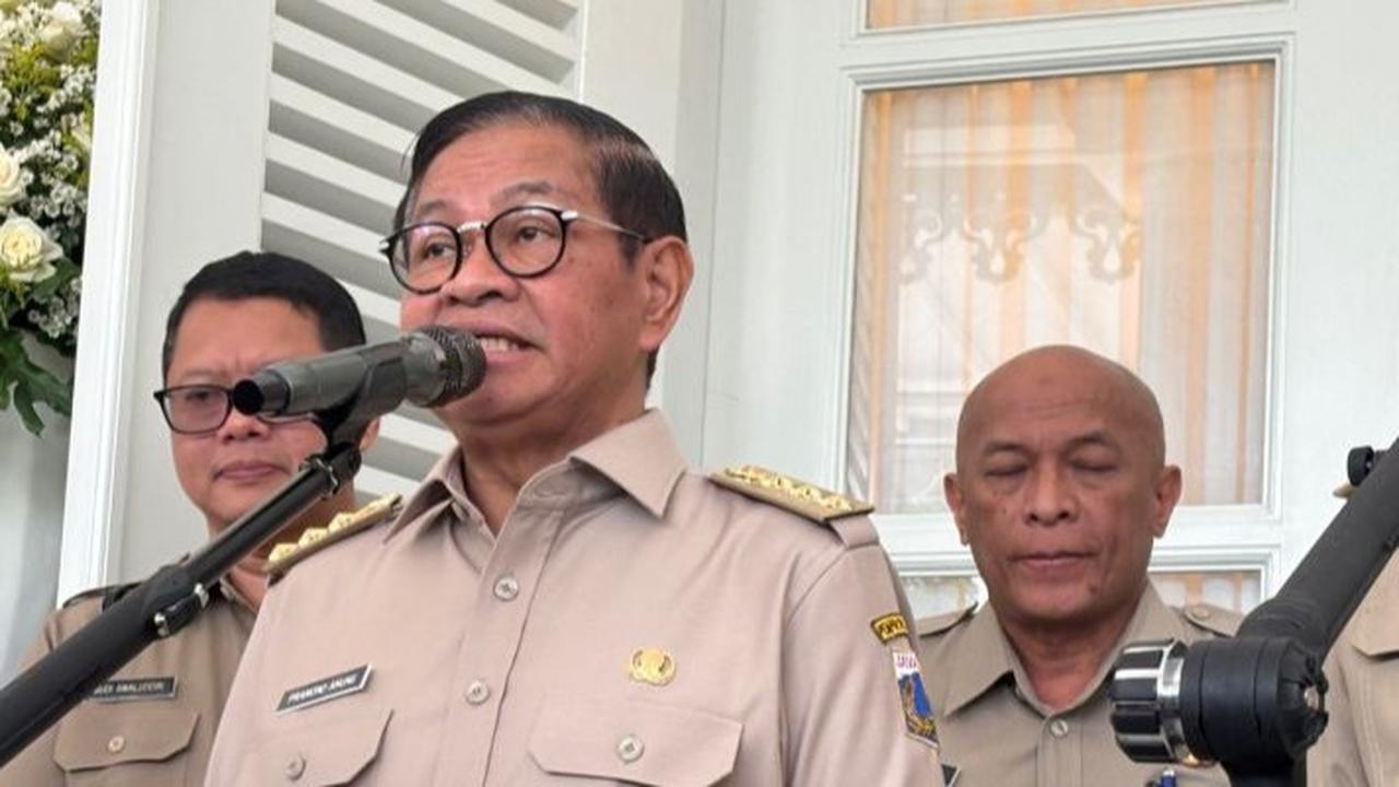 VIDEO: Emosi Gubernur Pramono Ganggung Sistem Bank DKI "Laporkan Kabareskrim, Sudah Keterlaluan!"
