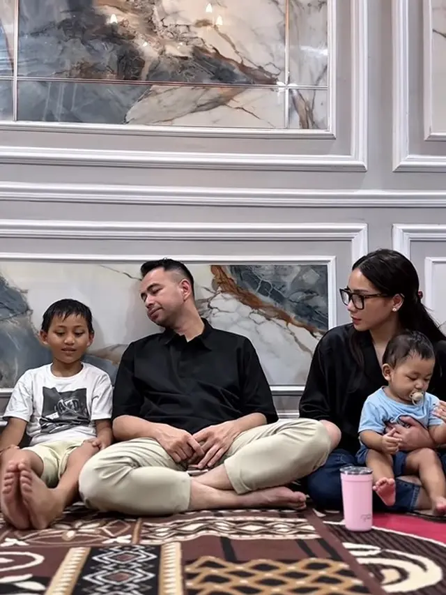 Potret Ruang Tamu Mpok Alpa