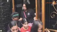 [VIDEO]  Polisi Periksa Istri Jenderal Penyekap PRT Hari Ini