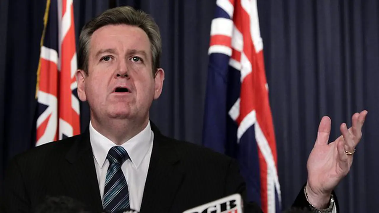 Menteri Australia Mundur karena Sebotol Anggur