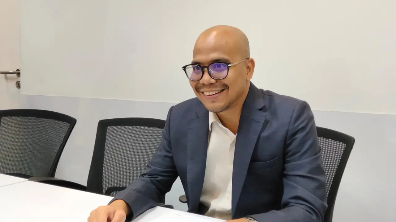 Group CEO & Co-Founder Akseleran, Ivan Nikolas Tambunan
