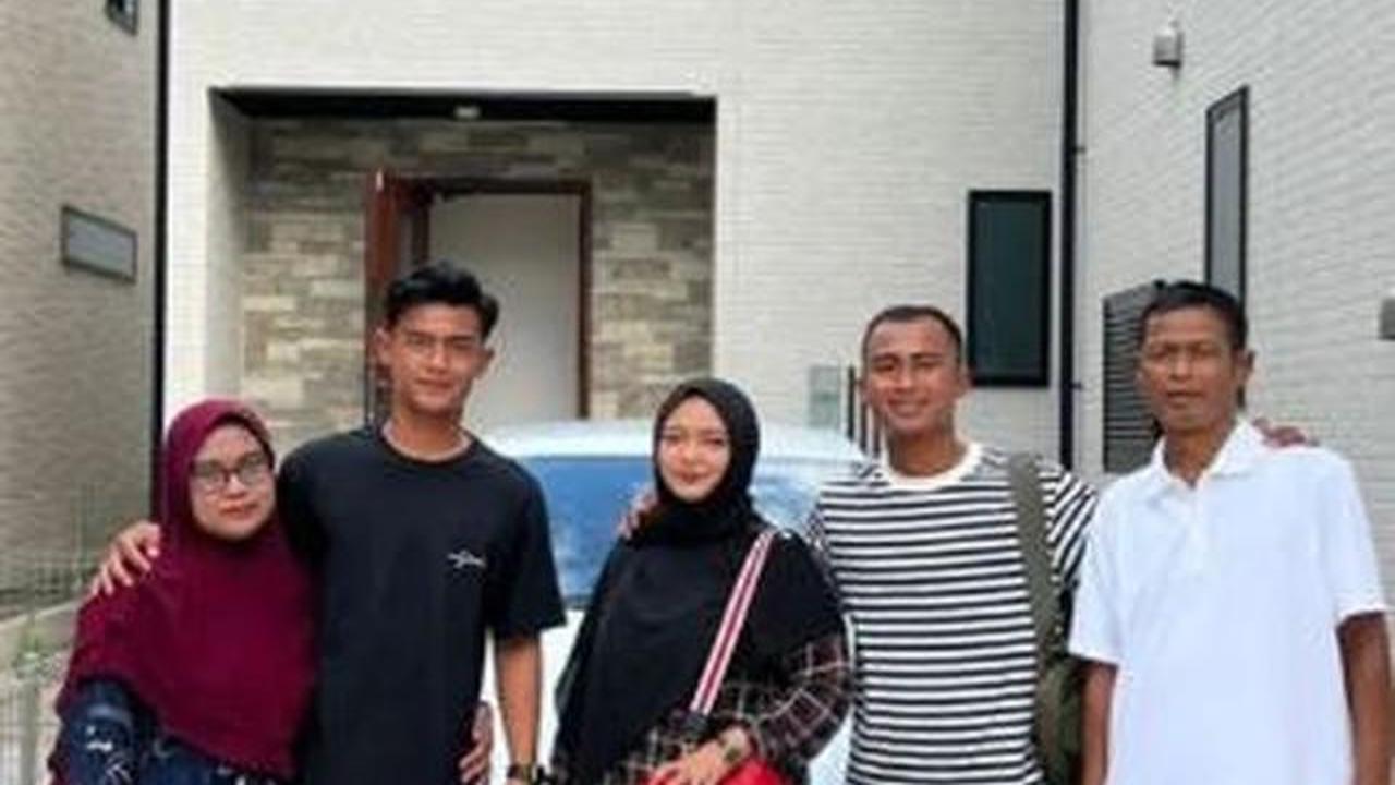 5 Potret Kesederhanaan Mendiang Ayah Pratama Arhan, Fondasi Hidup yang Membentuk Karakter Sang Pemain