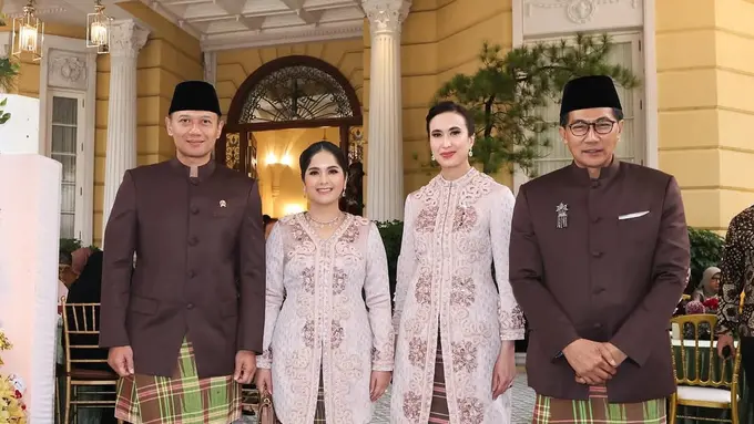 Bak Kakak Adik, Menpar Widi Wardhana dan Annisa Pohan Tampil Kembar dengan Makeup Soft Glam Saat Kondangan