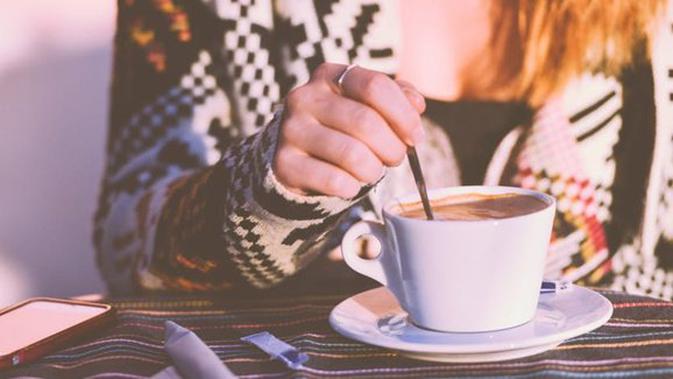 Agar Perut Tidak Kembung Setelah Minum Kopi Begini Tipsnya Beauty Fimela Com