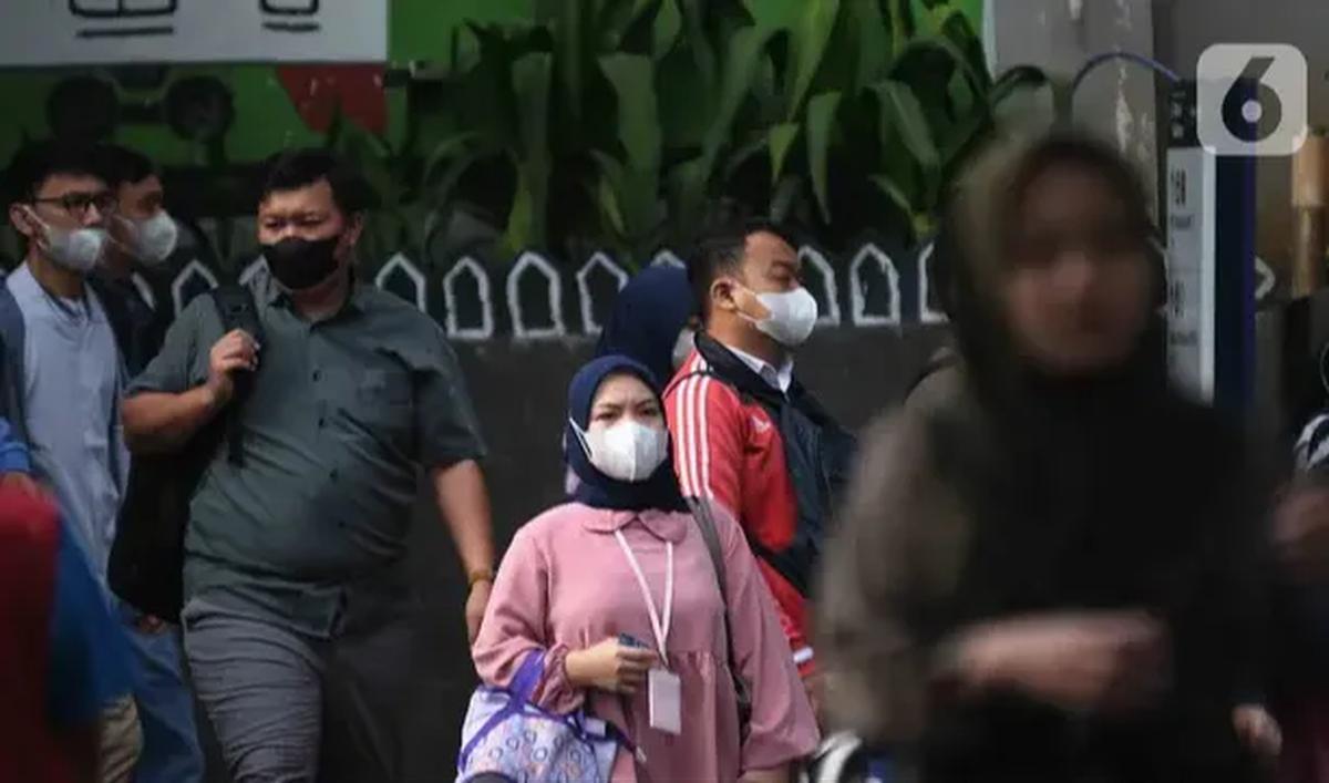 Saat ini, pemerintah memang mengimbau masyarakat bekerja dari rumah atau WFH serta menggunakan masker saat keluar rumah. Nadia mengatakan, imbauan WFH dan menggunakan masker semata karena polusi udara.&nbsp;<br>