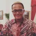 Sule merupakan seorang komedian, penyanyi, dan aktor Indonesia