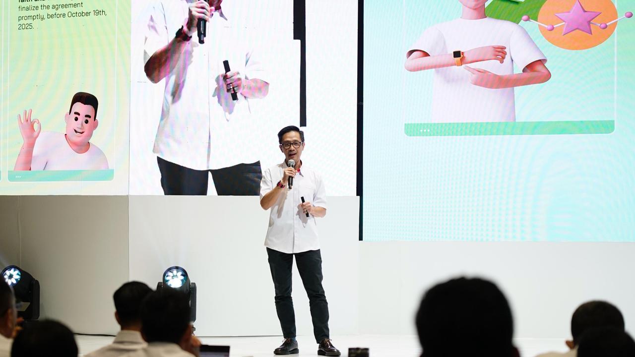 Direktur Human Capital Management Telkom, Willy Saelan