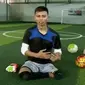 Eman Sulaeman terpilih sebagai penjaga gawang terbaik dalam ajang sepak bola World Cup Homeless di Glasgow, Skotlandia, Juli 2016. (Liputan 6SCTV)