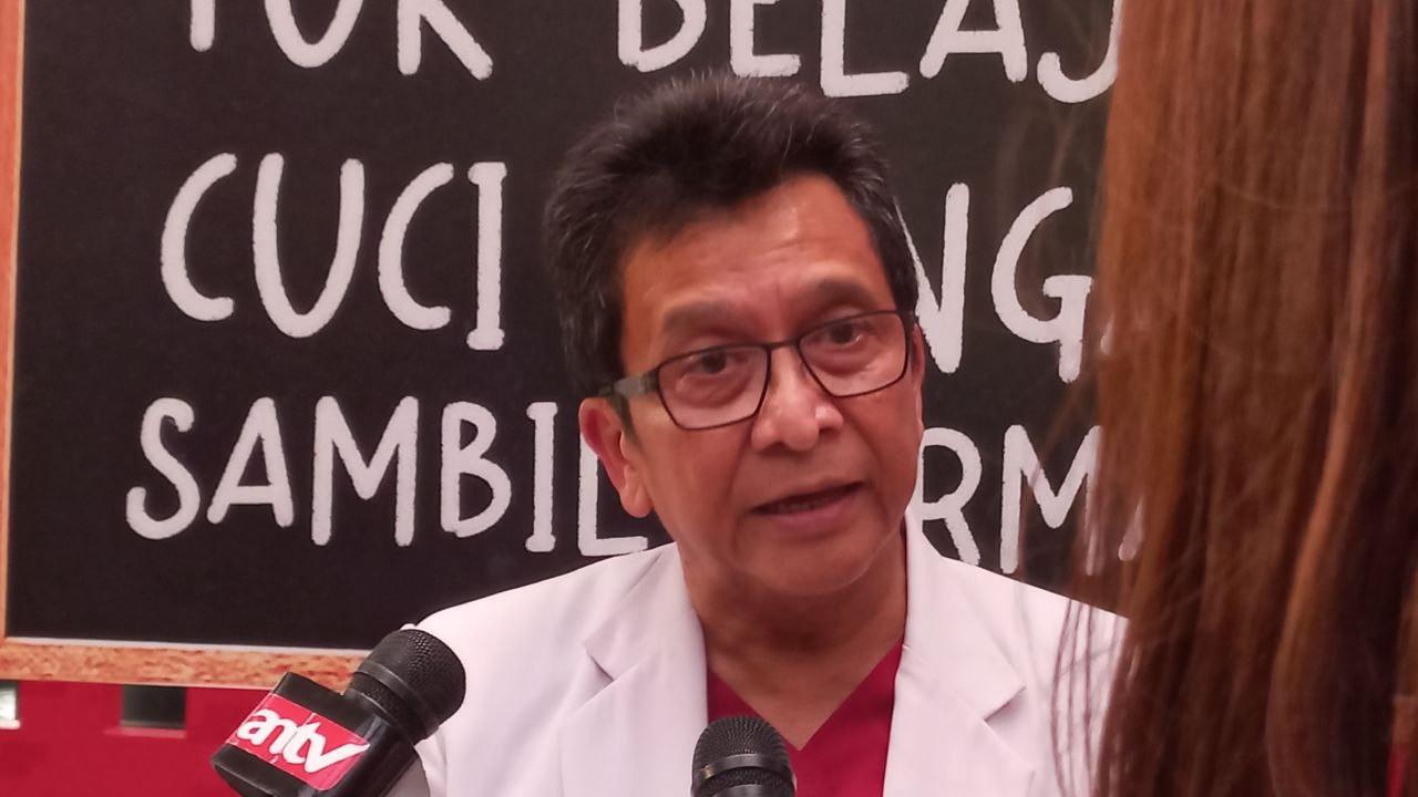 Pakar Penyakit Infeksi dan Tropis Anak, Prof. Dr. dr. Hinky Hindra Irawan Satari, Sp.A(K), M.Trop.Paed