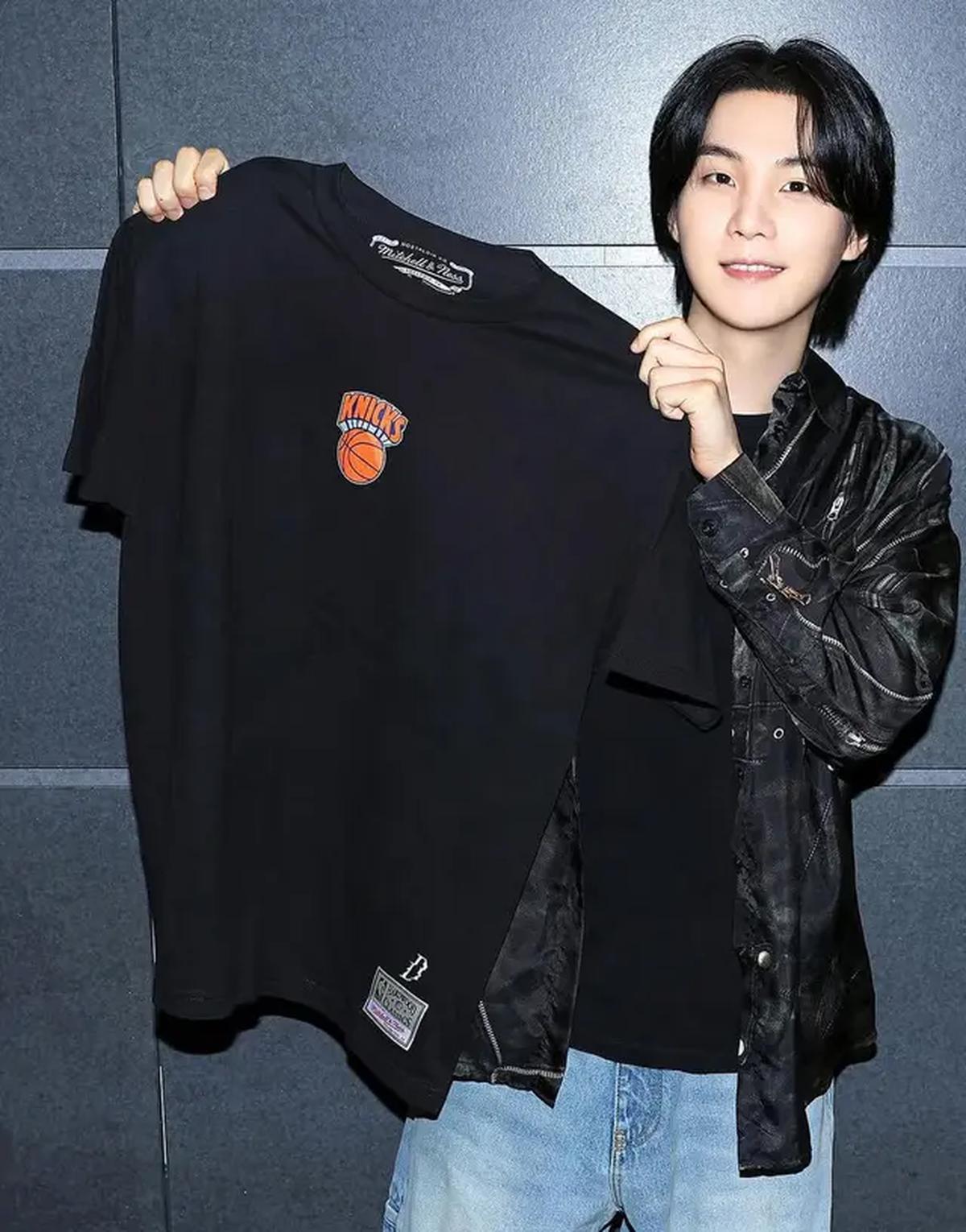 Suga BTS jadi brand ambbasador NBA. [@agustd]