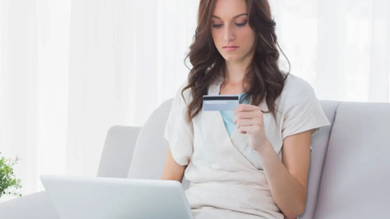 5 Cara Aman Belanja di Hari Belanja Online Nasional